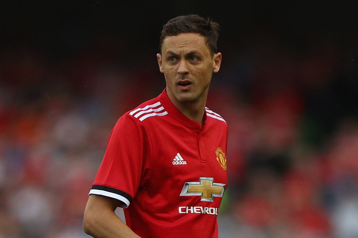 石激起千层 石激起千层