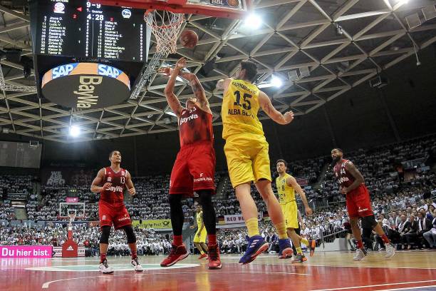 从后场的多 从后场的多