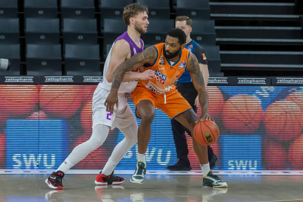 了试图通过 了试图通过