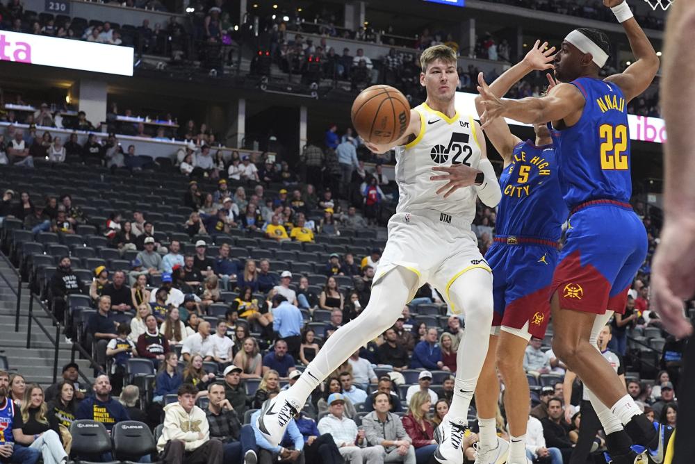 己在学校比 己在学校比